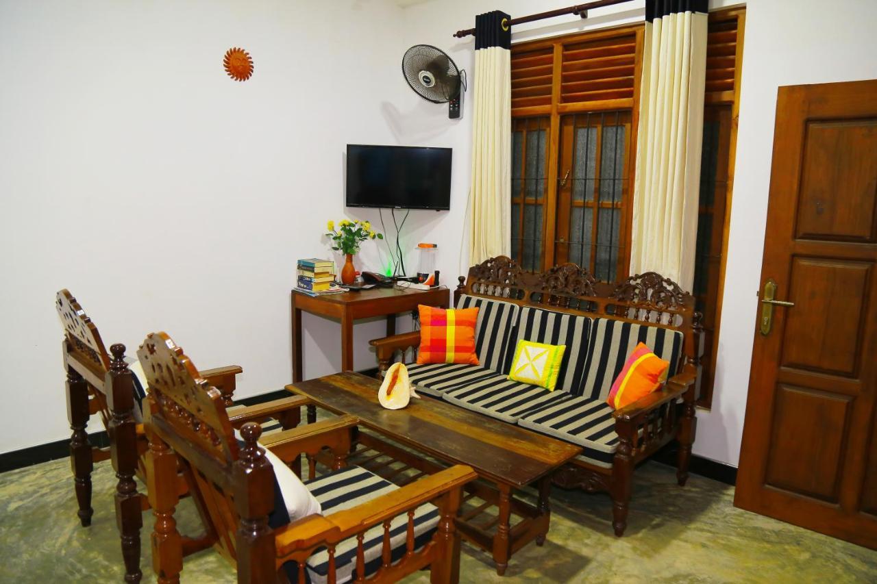 Eagle Homestay Tangalle Exterior foto