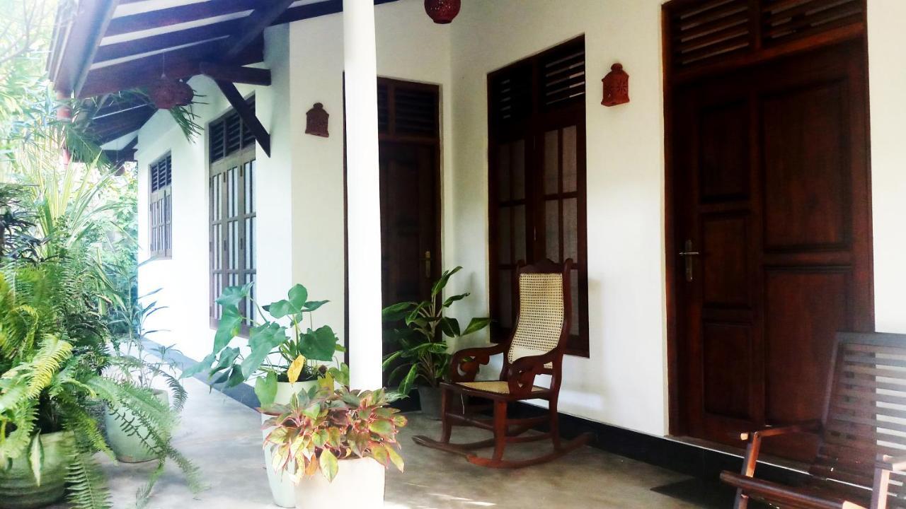 Eagle Homestay Tangalle Exterior foto